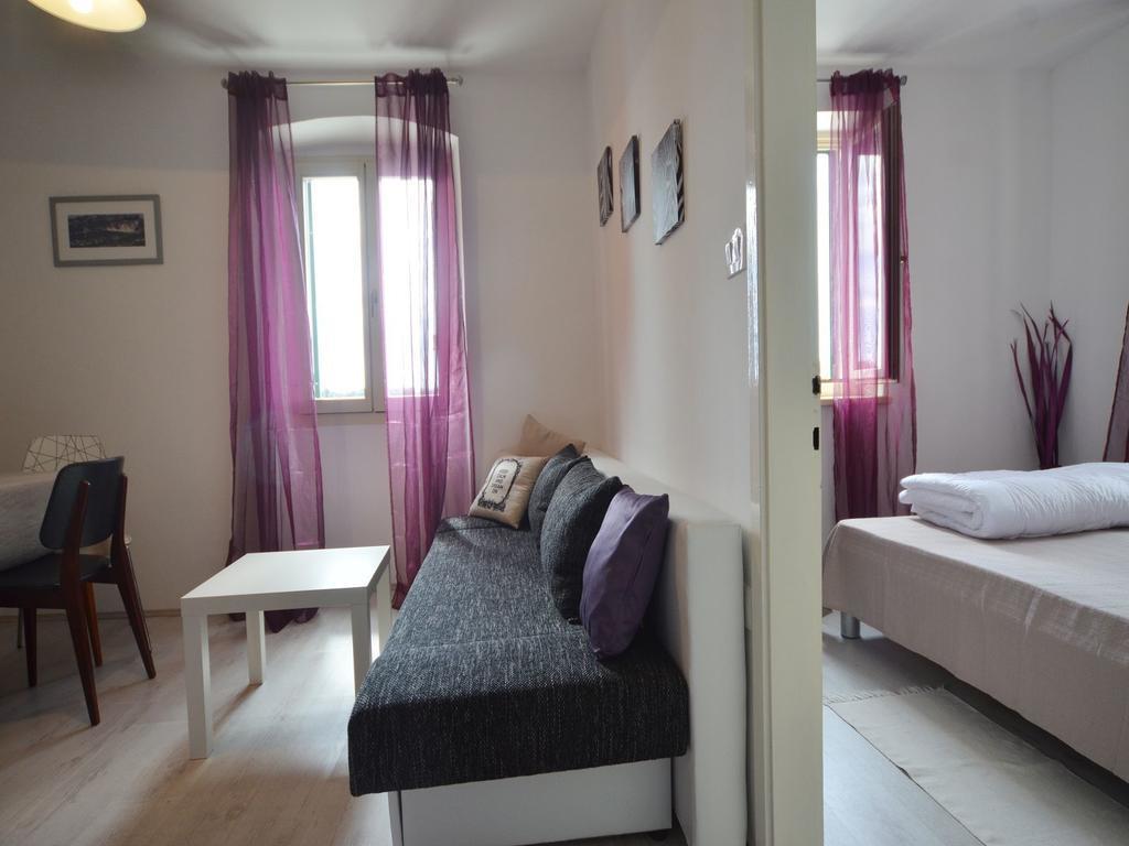 Apartment Riva Rovinj Oda fotoğraf