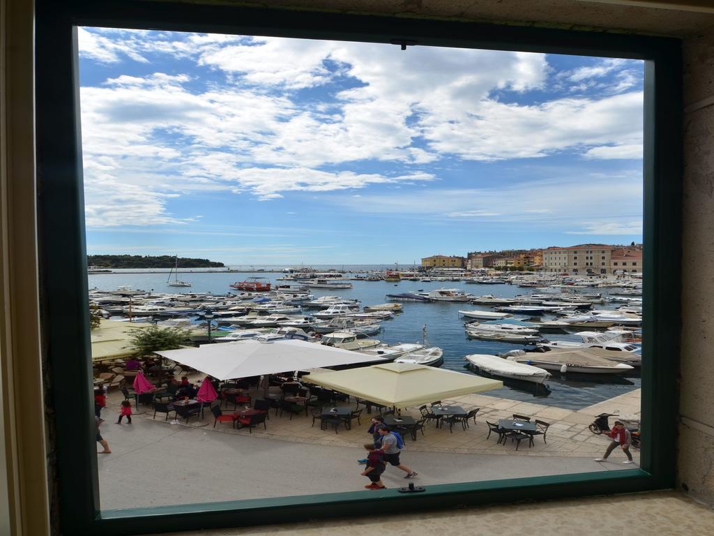 Apartment Riva Rovinj Oda fotoğraf